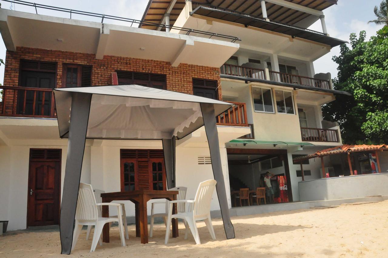 Wave Beach Resort Unawatuna Extérieur photo