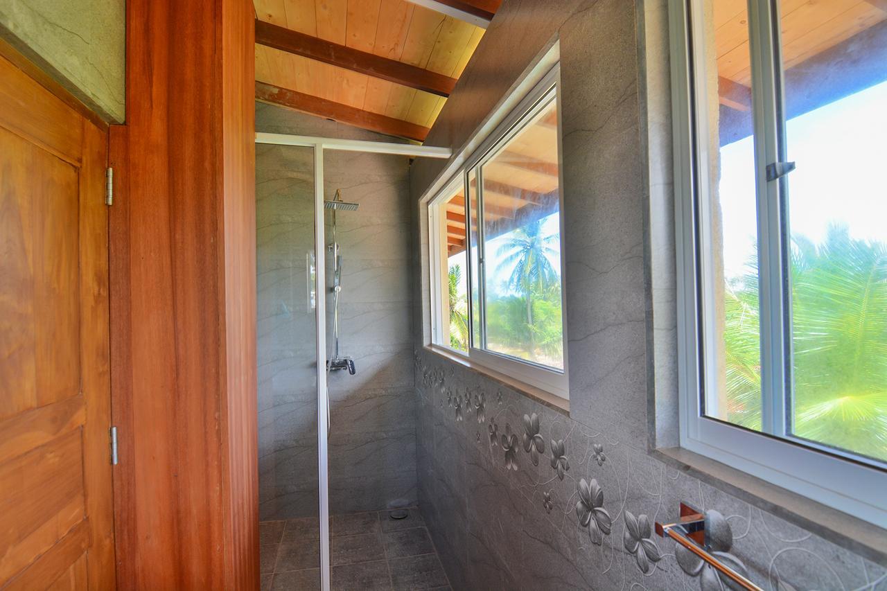 Wave Beach Resort Unawatuna Extérieur photo